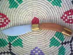 Coltello da scuoio in legno